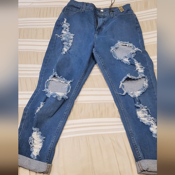 Vibrant boyfriend  Jeans - Picture 2 of 9